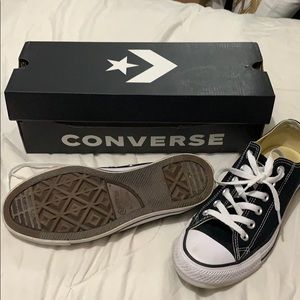Black low top Converse